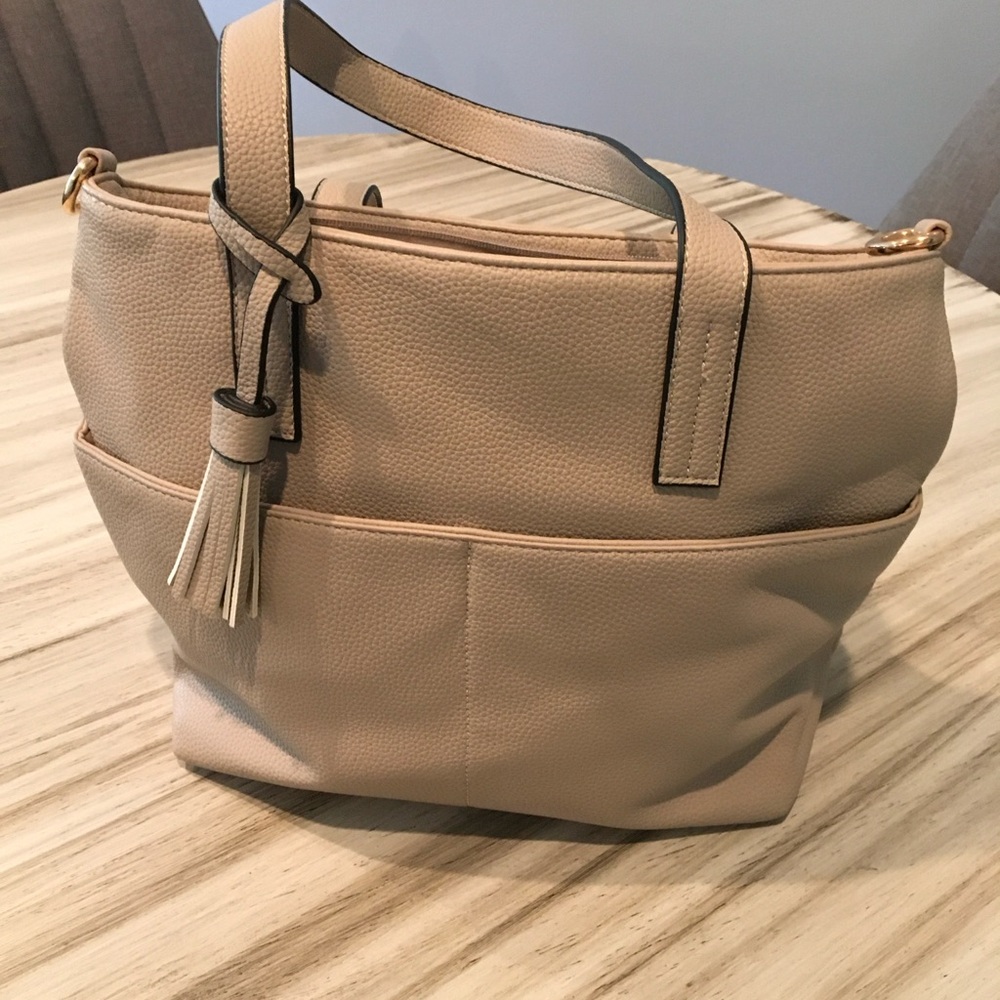Shoulder bag
